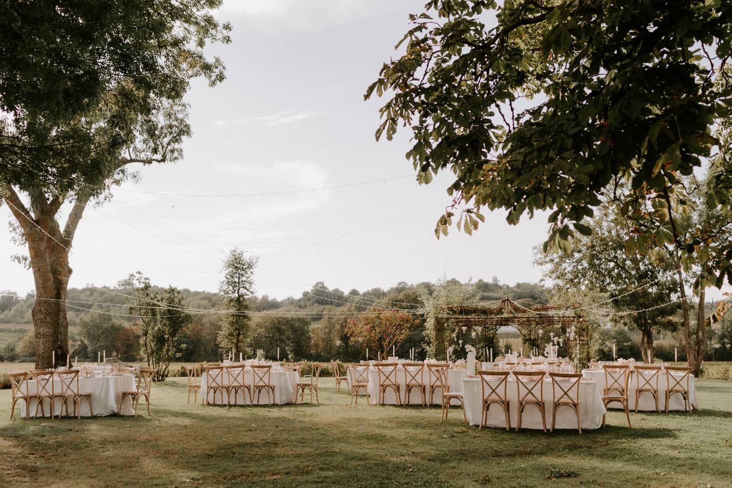 Mariage en extérieur au Château de Garde