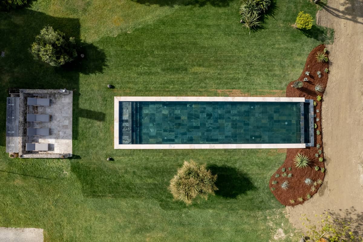 Piscine du Château de Garde